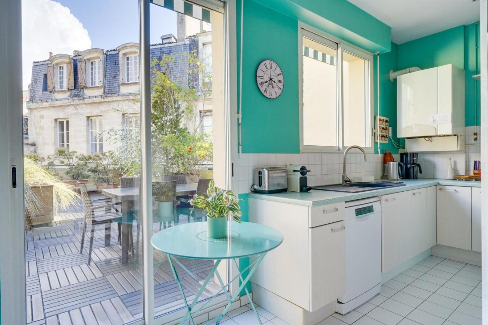 Lovely Apartment With Exceptional Terrace 보르도 외부 사진