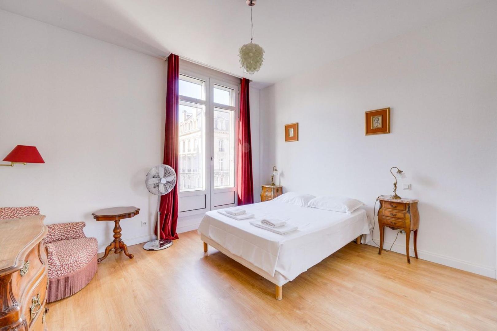 Lovely Apartment With Exceptional Terrace 보르도 외부 사진