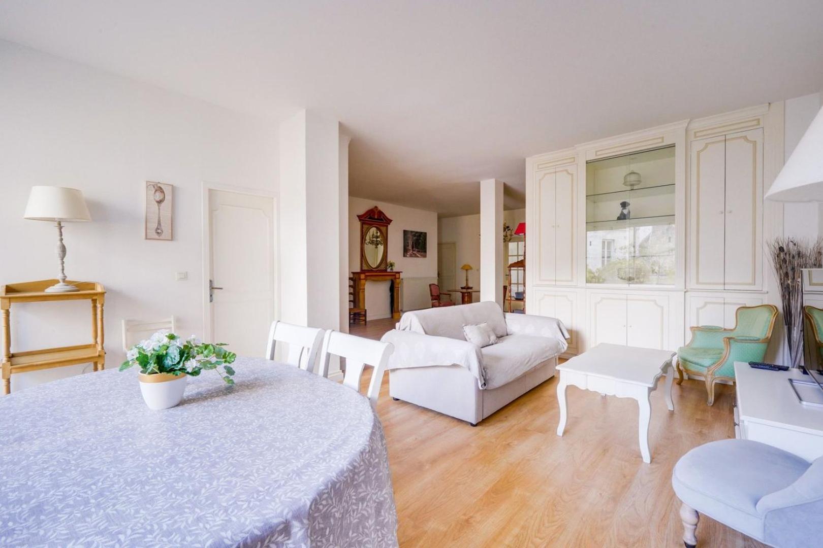 Lovely Apartment With Exceptional Terrace 보르도 외부 사진