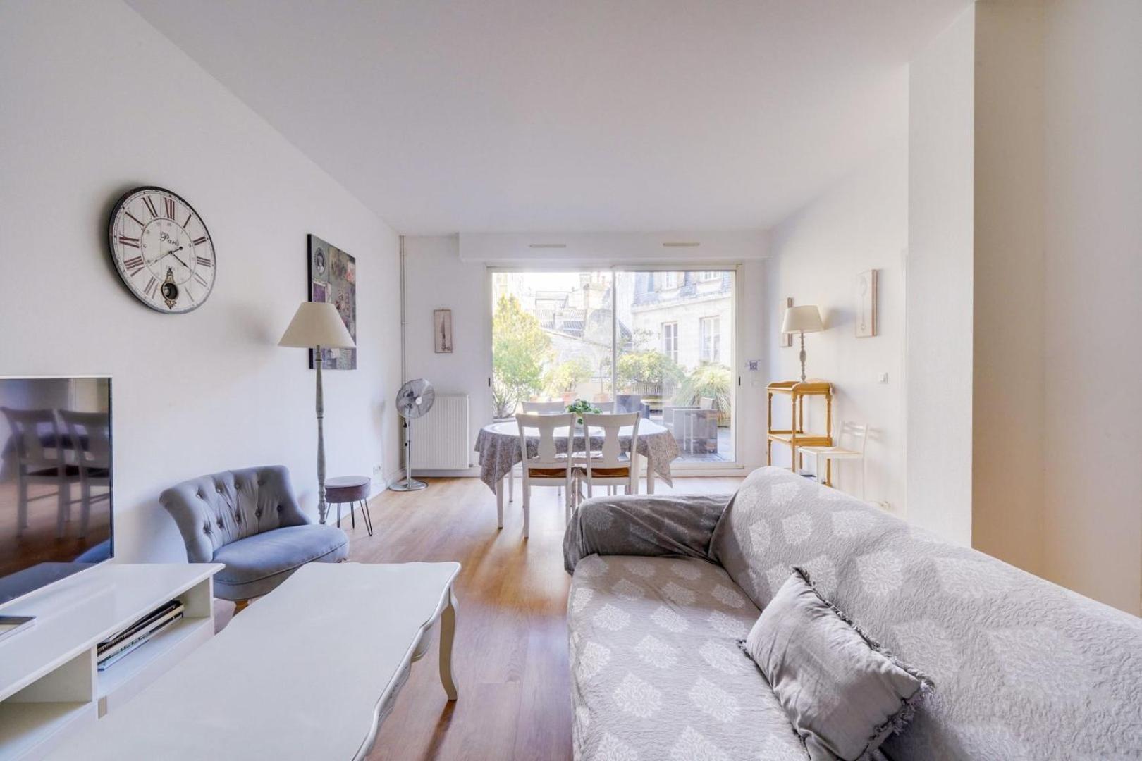 Lovely Apartment With Exceptional Terrace 보르도 외부 사진
